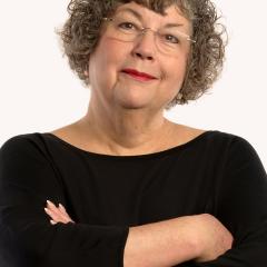 And That's When I Realized.....the truth and comedy of mid-life with Leone Dyer and Susan Dolci: The Hidden Toxins that Could be Impacting your Health with Cheryl Meyer