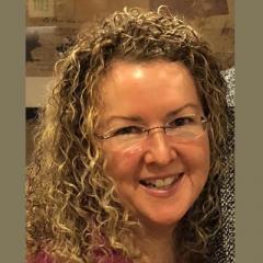 volunteering for animals and shelters - darcy pariso