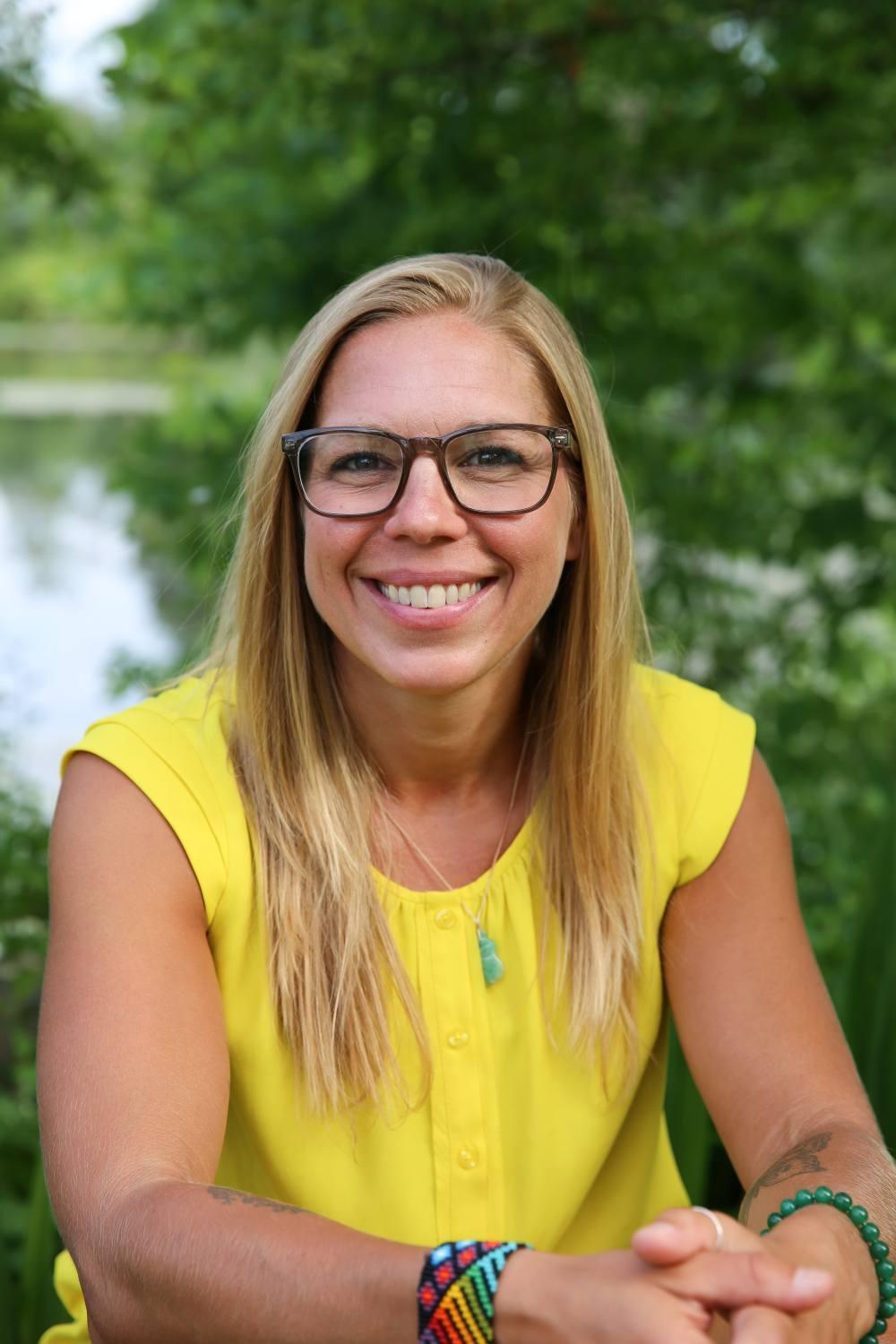 Dr. Kelly Livingston ND