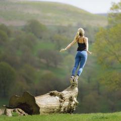 E3 influence radio with sara loos