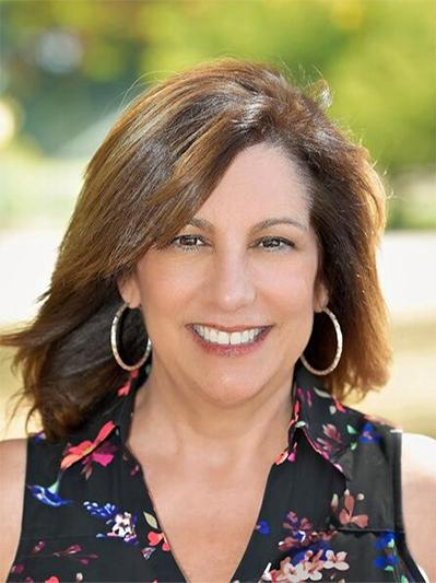 Elisa Valentino Host on Transformation Talk Radio