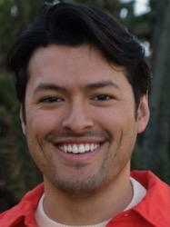  Esteban Arellano 