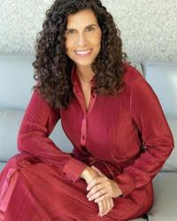 Lisa Eve