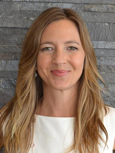 Lore Goldstein host on transformation talk radio