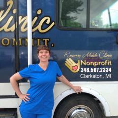 Recovery Recharged with Ellen Stewart: Pushy Broad From The Bronx&reg;: Treatment on the Move with Jordana Latozas