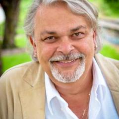 Silver Gaia Radio with Dr. Brie Gibbs - The Goddess Emergence:  Renowned Psychic John Skyrman will join us today.