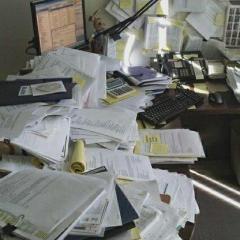 The Becoming You Show with Leah Roling: 68.  Stop organizing