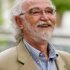 The Christine Upchurch Show: The Vibration of Change&trade;: Beyond Water: What Makes the World Go Around? with guest Gerald Pollack PhD