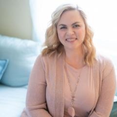 The Dr. Diane Show: Revolutionary Expansion of Mind, Body, and Soul: Dr. Diane Interviews Agnes Daddona on Intuitive Counseling