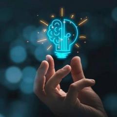 The Modern Culture with Leah and Cari: Disrupting the Way You Live, Lead, and Love: EP 02 | What Happens When You Stop Leading on Autopilot (Conscious Awareness)
