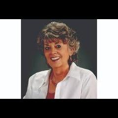 The Spark with Stephanie James: Igniting Your Best Life: Mind, Consciousness, and eternal being with Clare Goldsberry