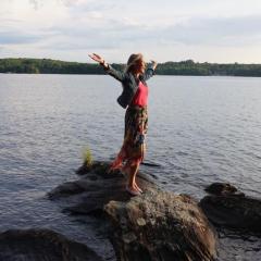 Own Your Power - how to live on purpose with vicki thompson on the truth is funny with colette marie stefan