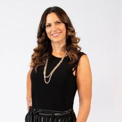 Transformation with Martine': Conquer Everything, Compromise Nothing: The Gifts of an Identity Crisis